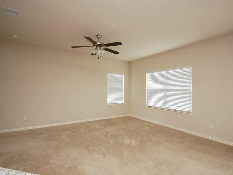 6604 Rutherford Rd — Photo 7