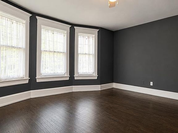 18th image of 500 Pine St
