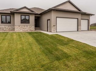 8009 W Strabane St, Sioux Falls, SD 57106