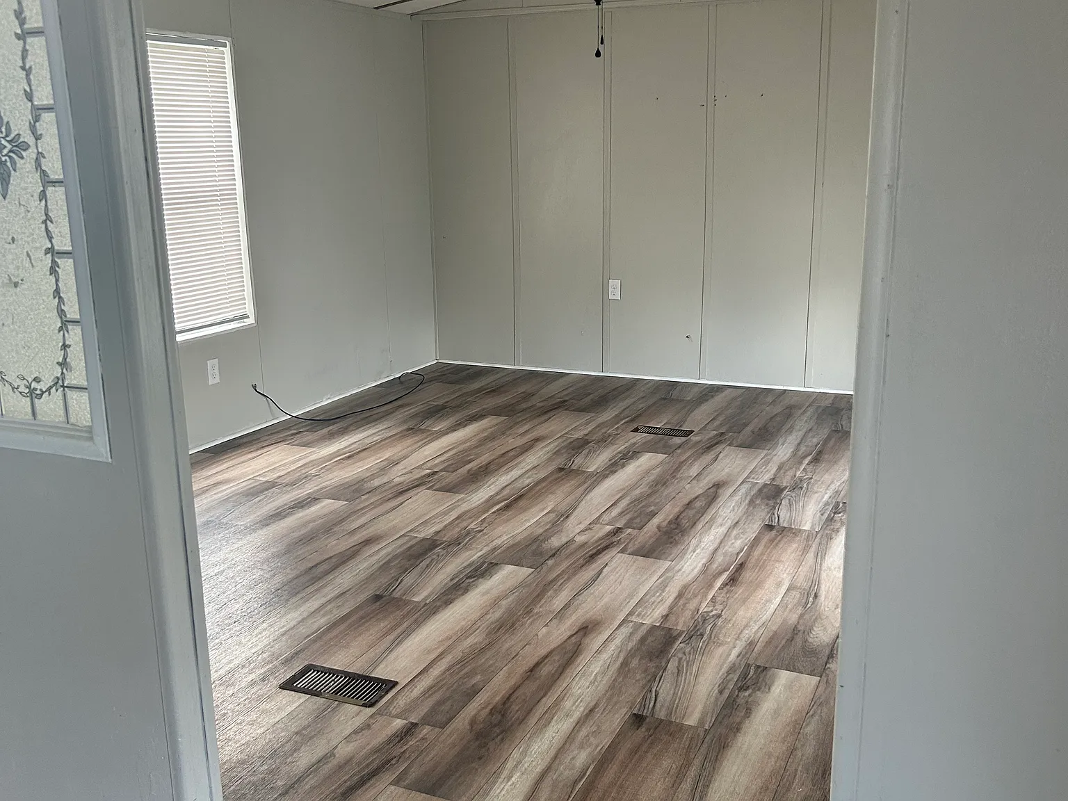 2 bed, 1056 sqft, $850 — Photo 2