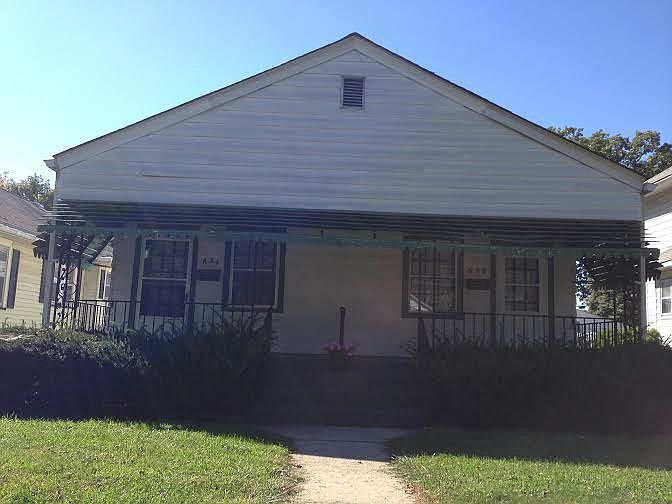1st image of 636 N Linwood Ave