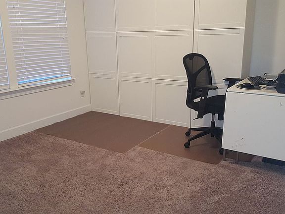 Upstairs bedroom/office