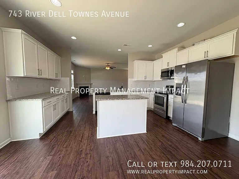 743 River Dell Townes Ave — Photo 18