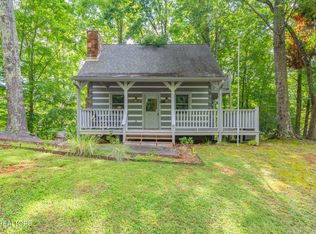 536 Deer Path Ln, Gatlinburg, TN 37738