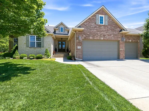 714 N Deerfield Ct, Andover, KS 67002