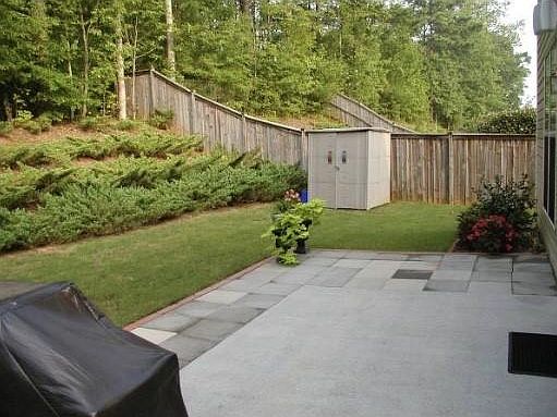 2nd image of 390 Wittenridge Ct