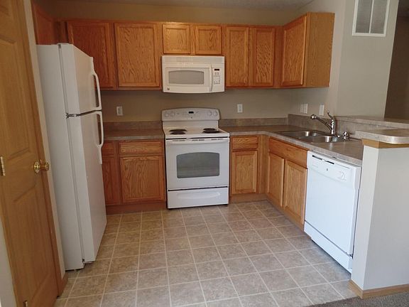 2nd image of 5250 Heroncreek Blvd