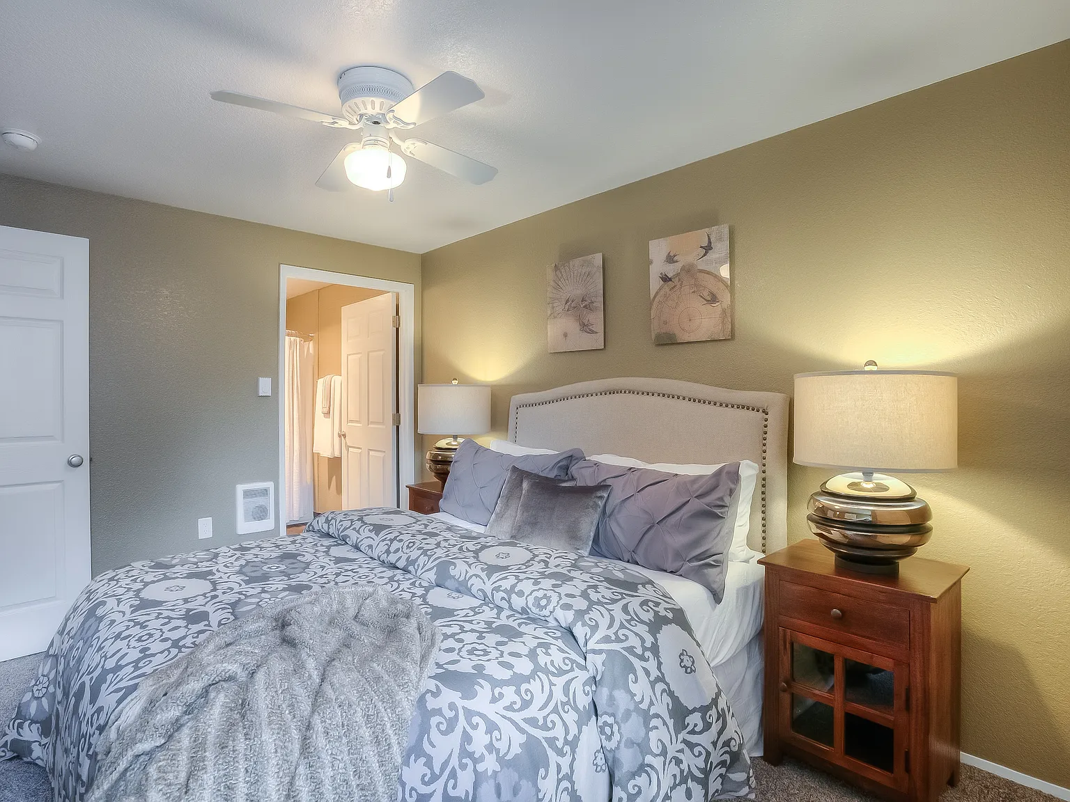 Parkside Apartments — Photo 2