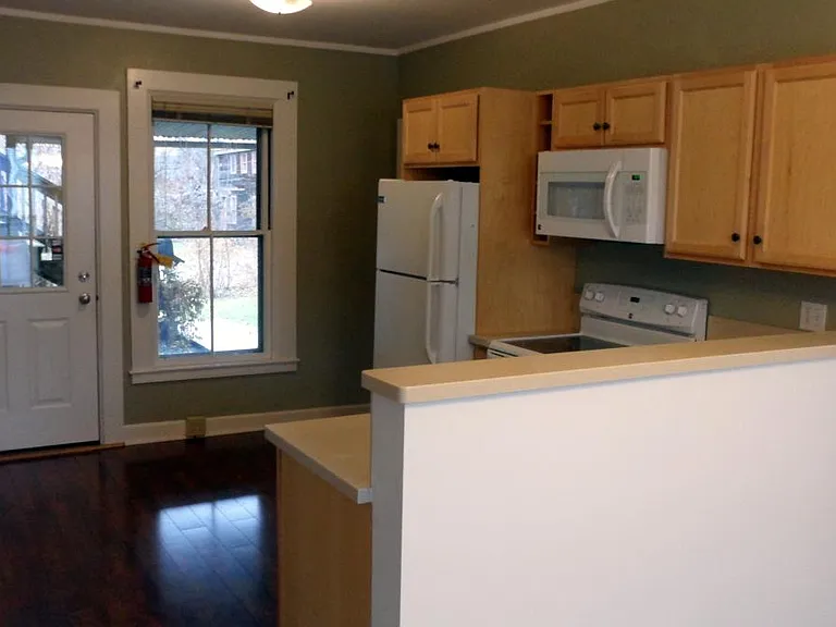 45 Court St — Photo 4