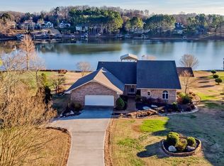 239 Chatuga Way, Loudon, TN 37774
