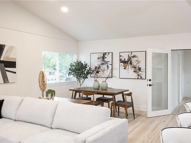 2508 Aldford Dr — Photo 5