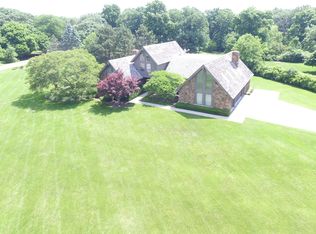21945 W Pine Lake Cir, Kildeer, IL