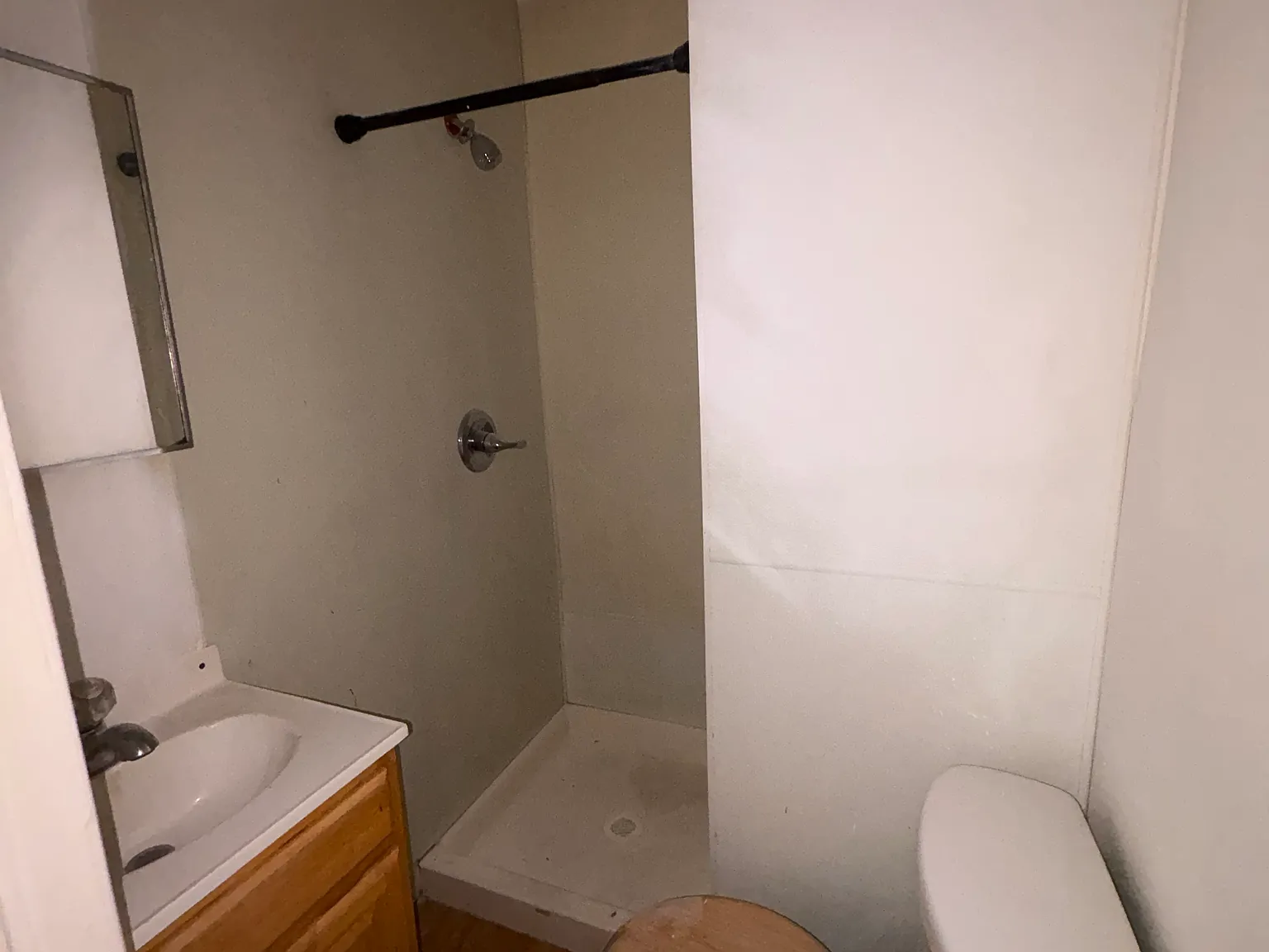 2 bed, $1,600 — Photo 4