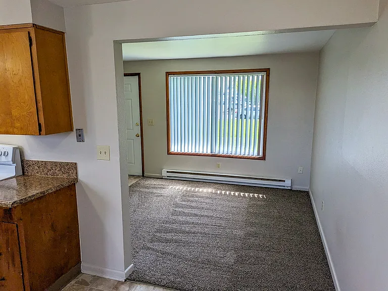 115 Garland Way N #11 — Photo 5