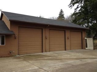 39953 SW Dixon Mill Rd, Gaston, OR 97119