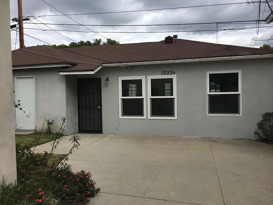 Rear cottage