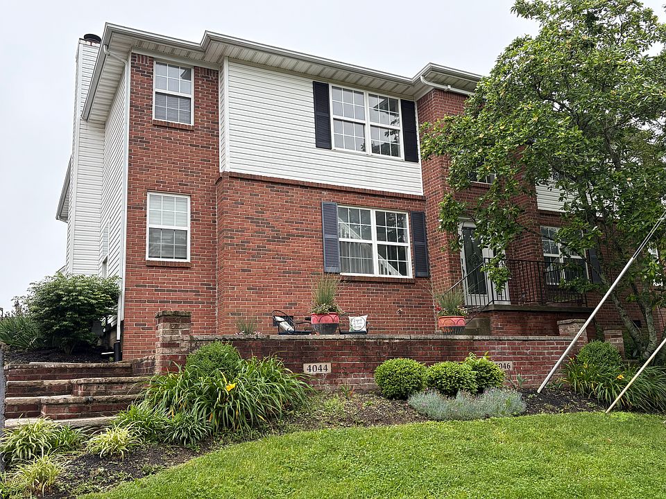 1st image of 4044 Palmetto Dr