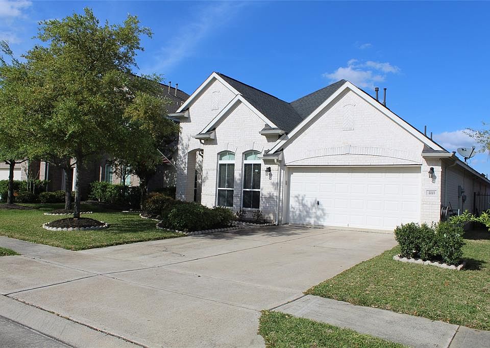 1st image of 2223 Alassio Isle Ct