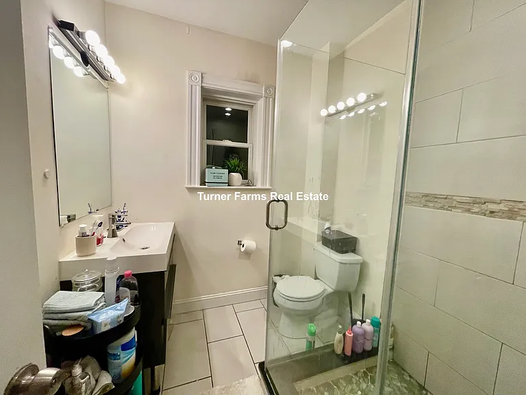 98 L St #B — Photo 20