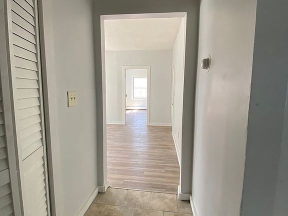 4th image of 70 Admiral St Fl 2