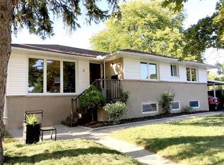 2 Learmont Dr, Toronto, ON M9R2E4