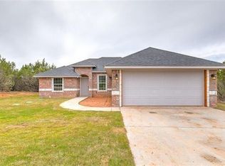 5802 Stonegate Cir, Granbury, TX 76048