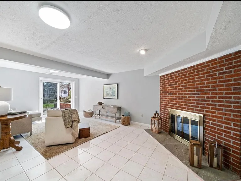 20409 Bloomingville Ct #BASEMENT — Photo 4