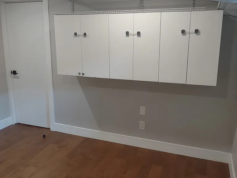 946 Jennings St — Photo 11