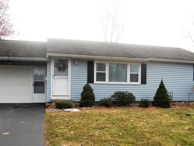 129 Armitage Dr, North Syracuse, NY, 13212