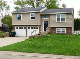 3329 Millcrest Dr, Lake Orion, MI 48360