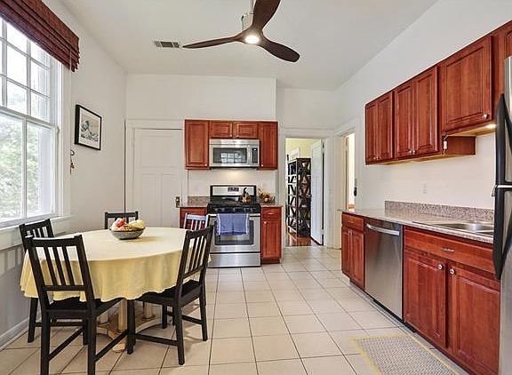 5th image of 4702 Franklin Ave