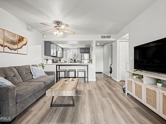 4th image of 1065 W 1ST Street #106