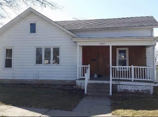 1007 8th Ave, Monroe, WI 53566