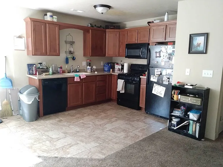 PG 4 Plex — Photo 3