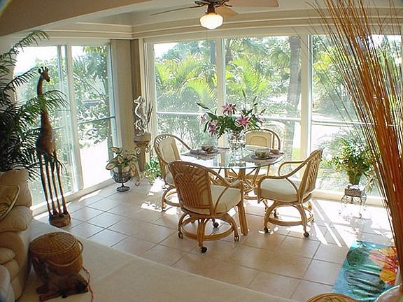 Glassed-in Florida Room