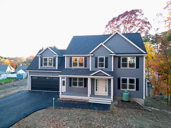 86 Regent Avenue, Manchester, NH 03109