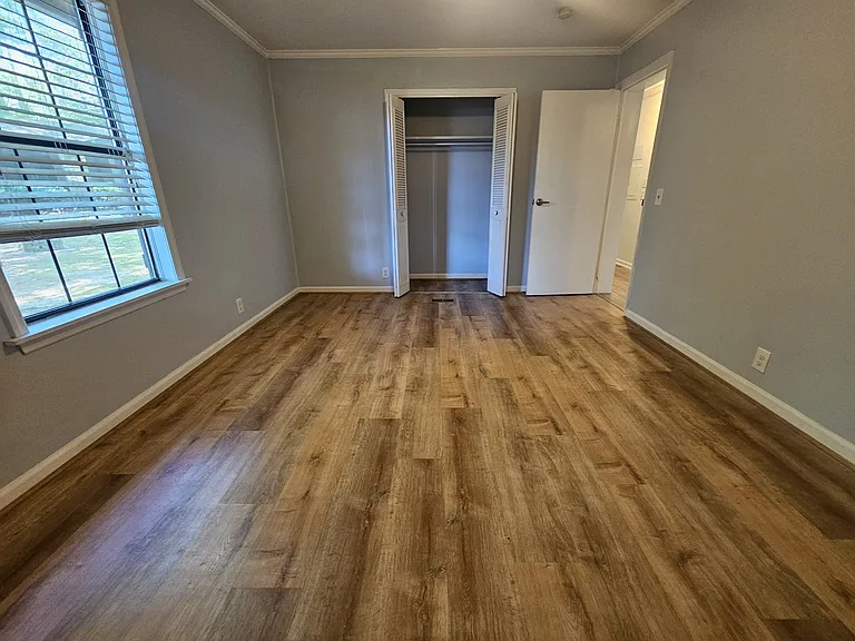 887 Westland Dr SW — Photo 11