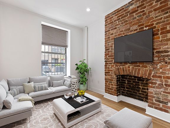 2nd image of 203 E 33rd St APT 1