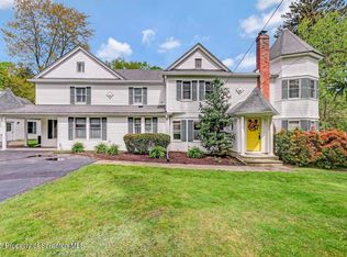 1324 Glenview Rd, Clarks Summit, PA 18411