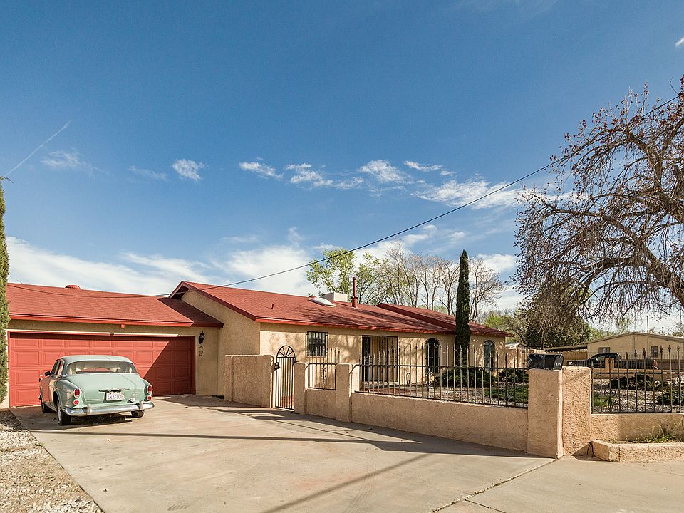 310 ATRISCO DR SW