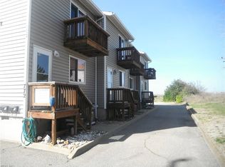 772 W Ocean View Ave APT 4, Norfolk, VA 23503