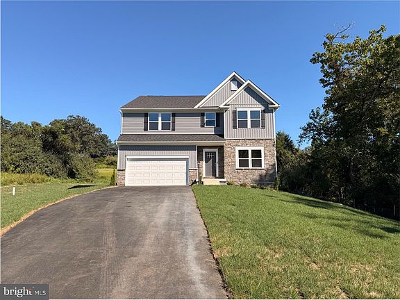 2nd image of 9109 Bell Mare Ln