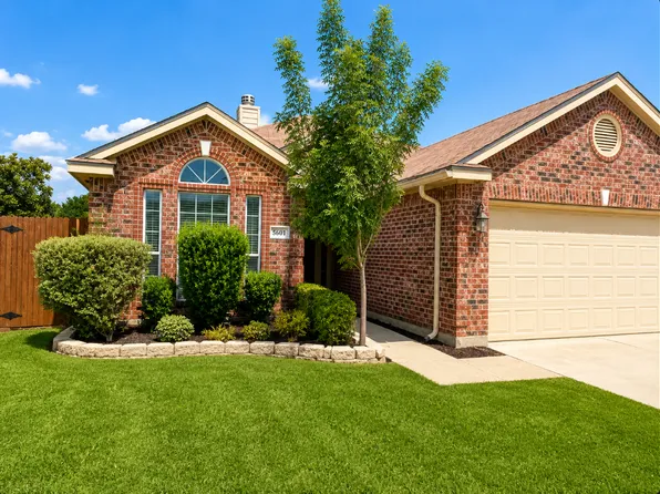 5601 Lawnsberry Dr, Fort Worth, TX 76137