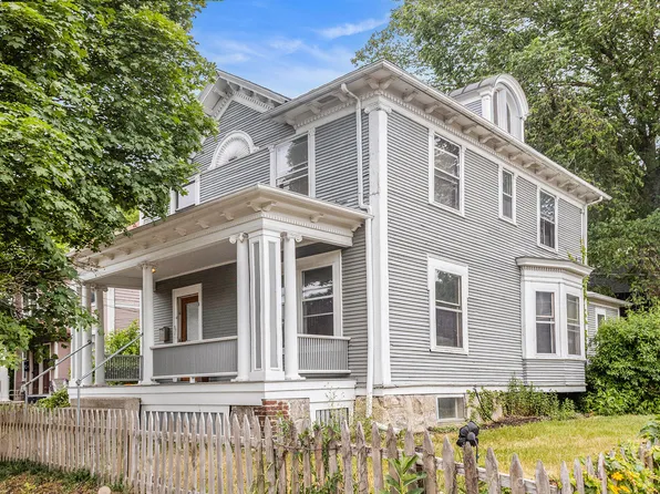 582 Lafayette Ave SE, Grand Rapids, MI 49503