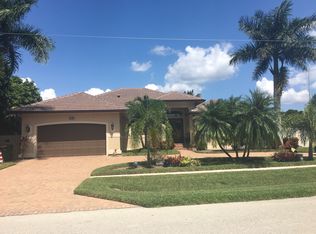 81 Tahiti Rd, Marco Island, FL 34145