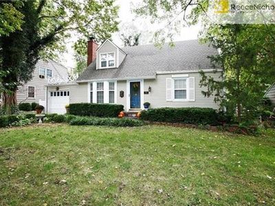 3912 W 68th Ter, Prairie Village, KS, 66208