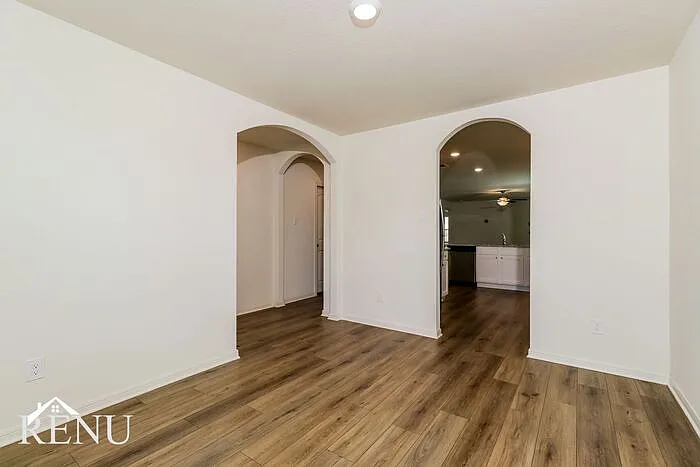 329 Sunnymeade Ln — Photo 8
