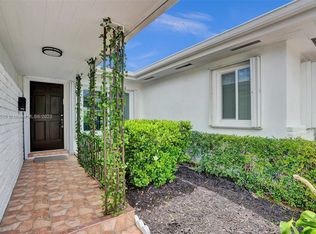 8851 Byron Ave #0, Miami Beach, FL 33154