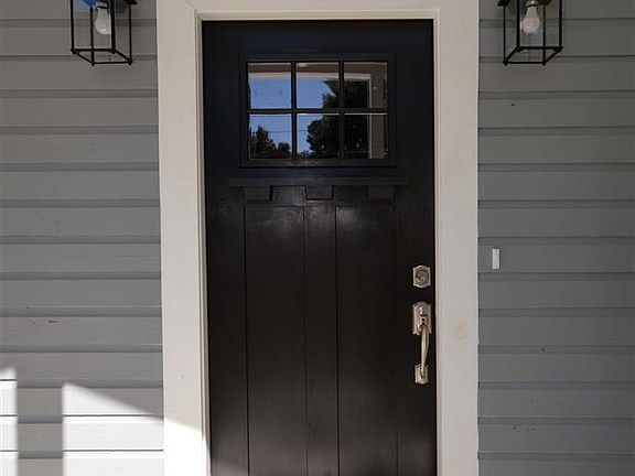 5th image of 1250 E Fisher St