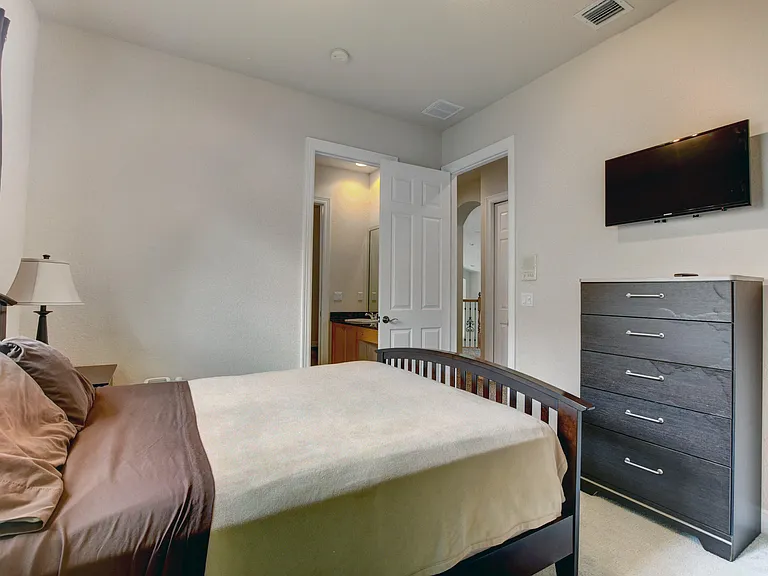 3424 Collonade Dr — Photo 17